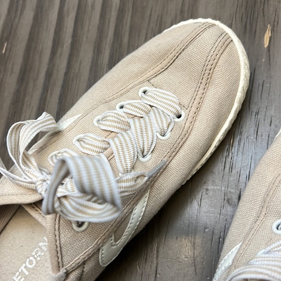 TRETORN NYLITE SNEAKERS 7 - Picture 14 of 15